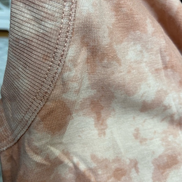 Vera want Racer back tank size large - Picture 3 of 4